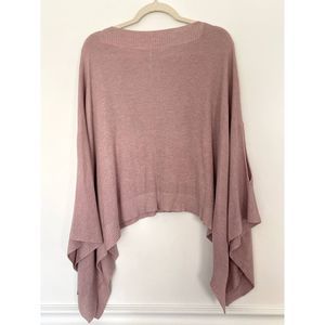 Lululemon One Size Fits most Sweater Poncho EUC B139